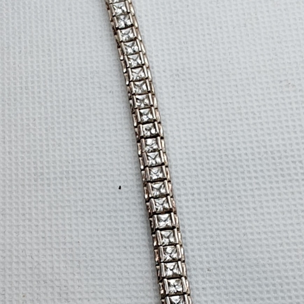 925 Sterling Silver Tennis Bracelet With Moissonite Princess Gems Unique Style - Picture 2 of 4